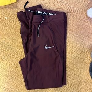 Nike leggings perfect condition no flaws